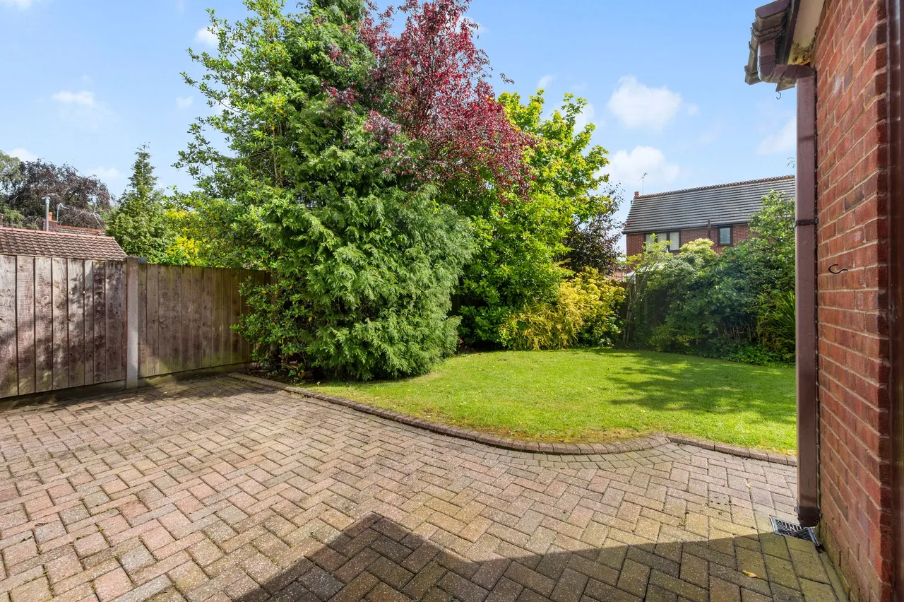 Knutsford Close, Eccleston, St. Helens, WA10 5RD, photo 43