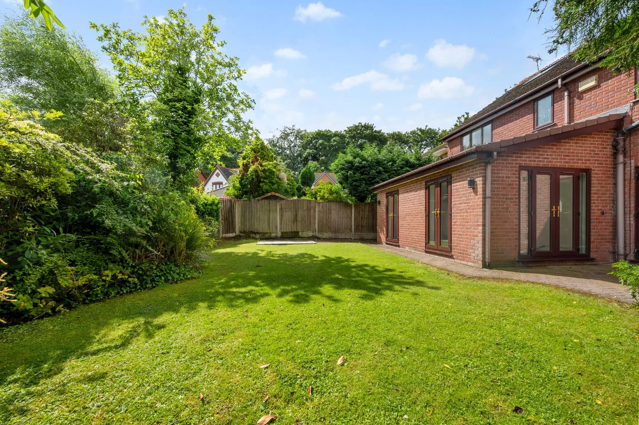 Knutsford Close, Eccleston, St. Helens, WA10 5RD, photo 48
