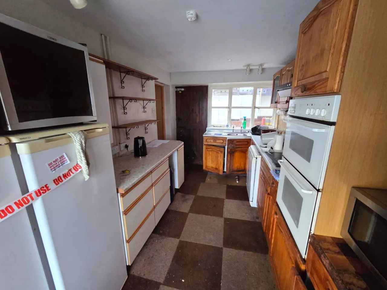 New Cross, Aberystwyth, SY23, photo 2