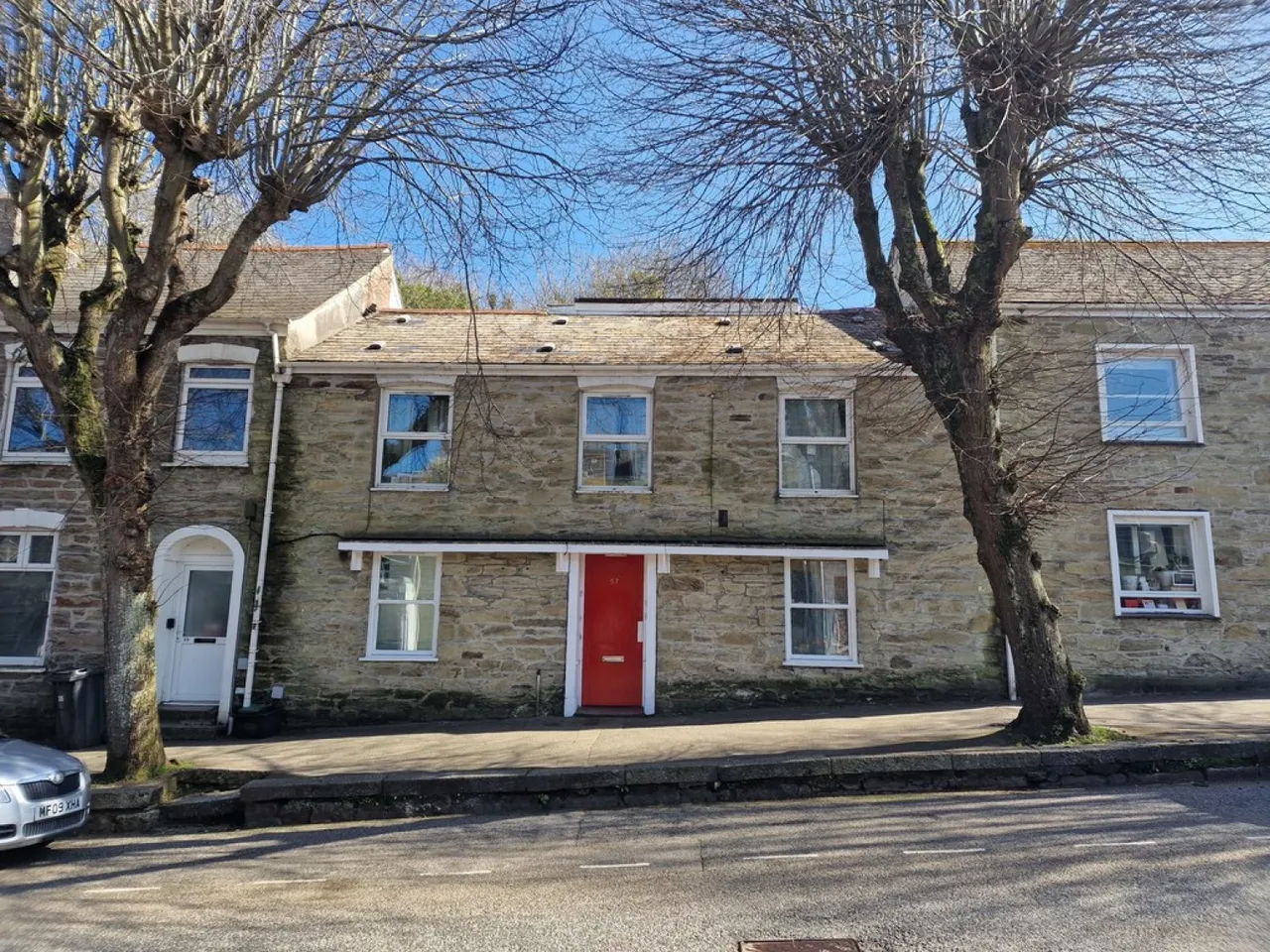 1 bed flat for sale — Killigrew Street