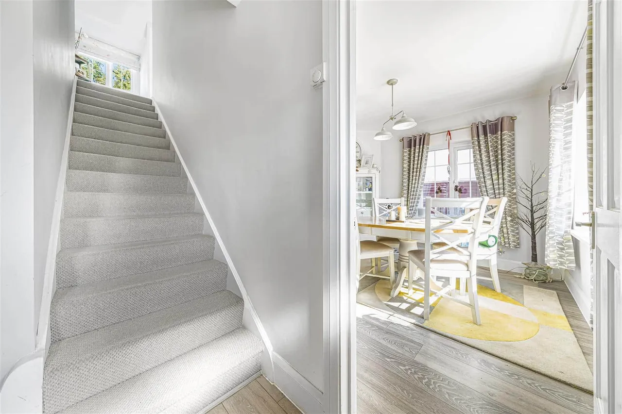 Court Close, Maidenhead, SL6 2DL, photo 14