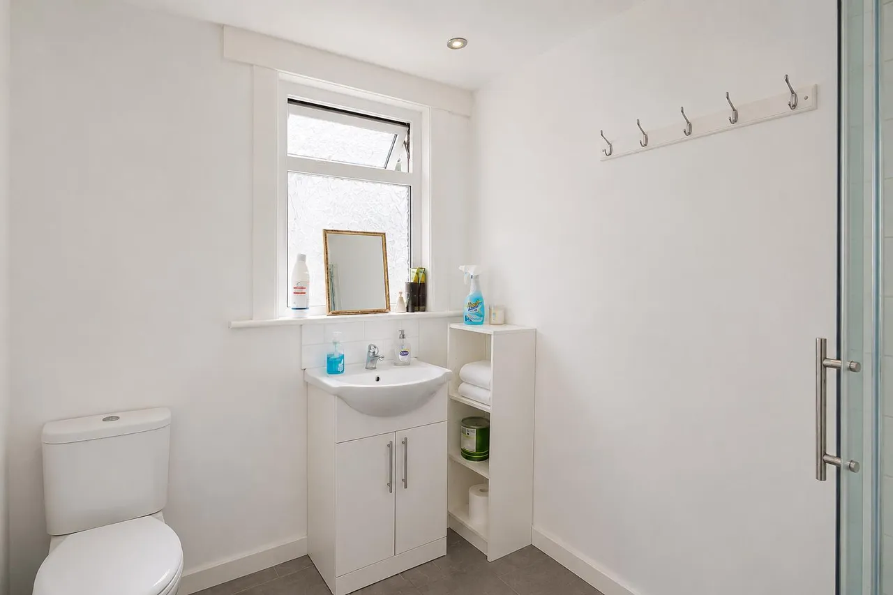 Beedell Avenue, Westcliff-On-Sea, photo 7