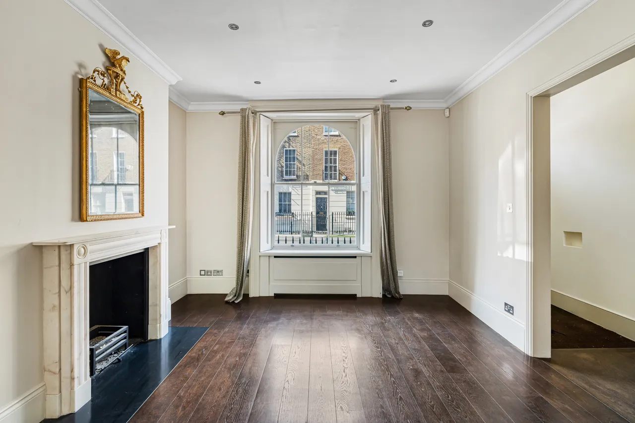 Eaton Terrace, Belgravia, London, photo 2