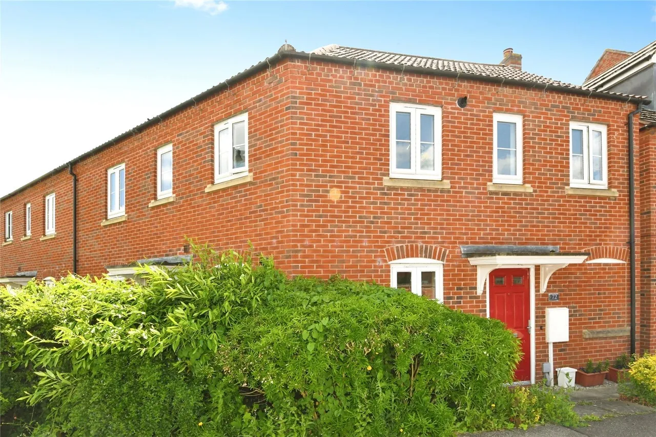 Greenfinch Crescent, Witham St. Hughs, Lincoln, Lincolnshire, LN6, photo 12