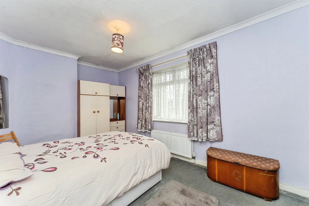 Victoria Road, Saltney, CH4, photo 9