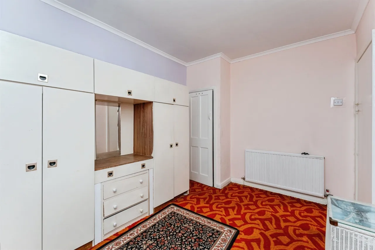 Victoria Road, Saltney, CH4, photo 10