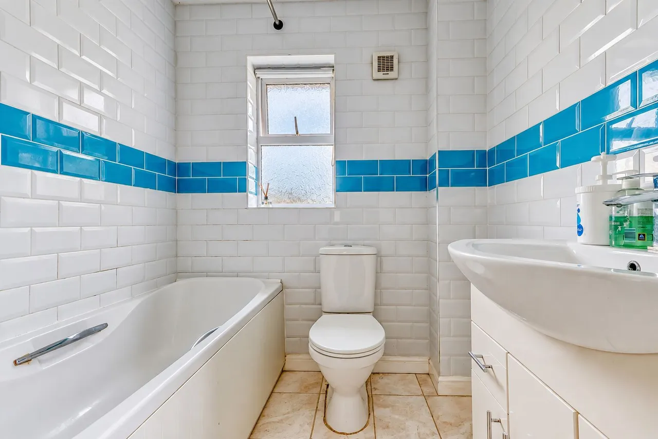 Hodges Mews, High Wycombe, HP12, photo 5