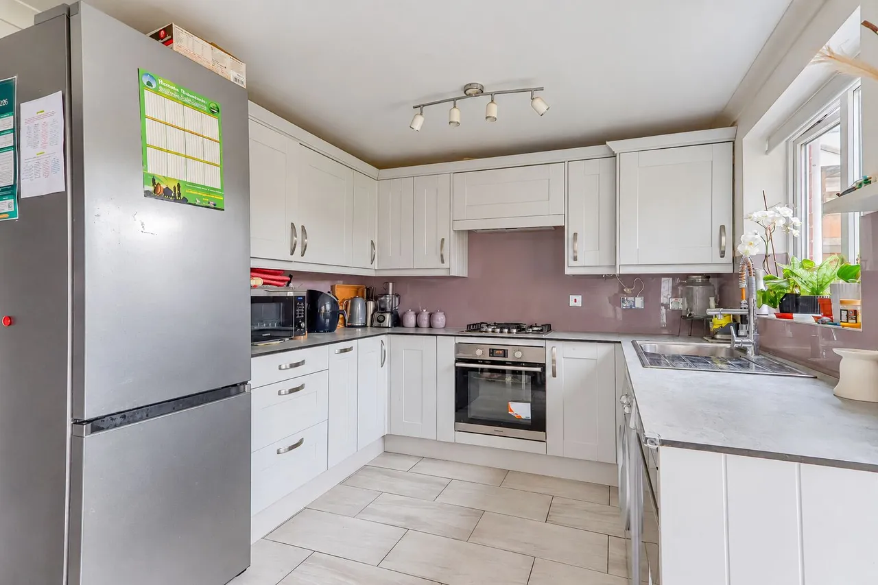 Hodges Mews, High Wycombe, HP12, photo 3