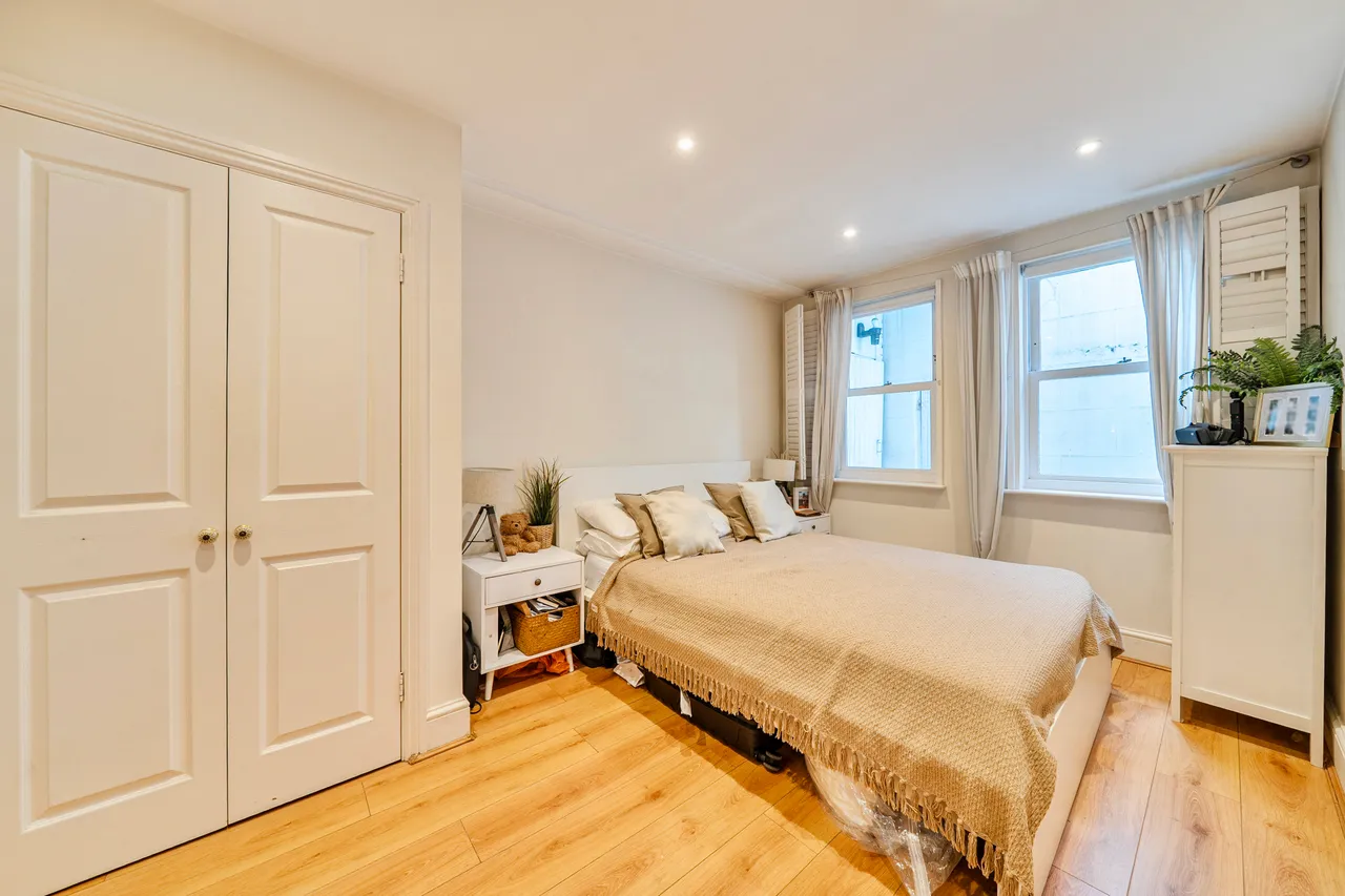 Lower Ground Floor, 118 Lots Road, London, photo 4