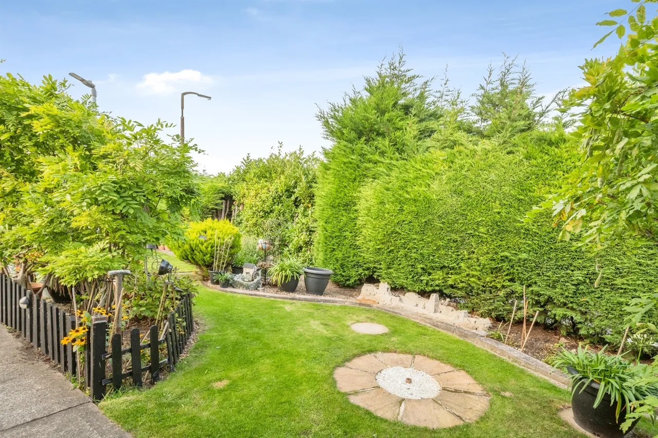 Palm Grove Court, Thorne, DN8, photo 12
