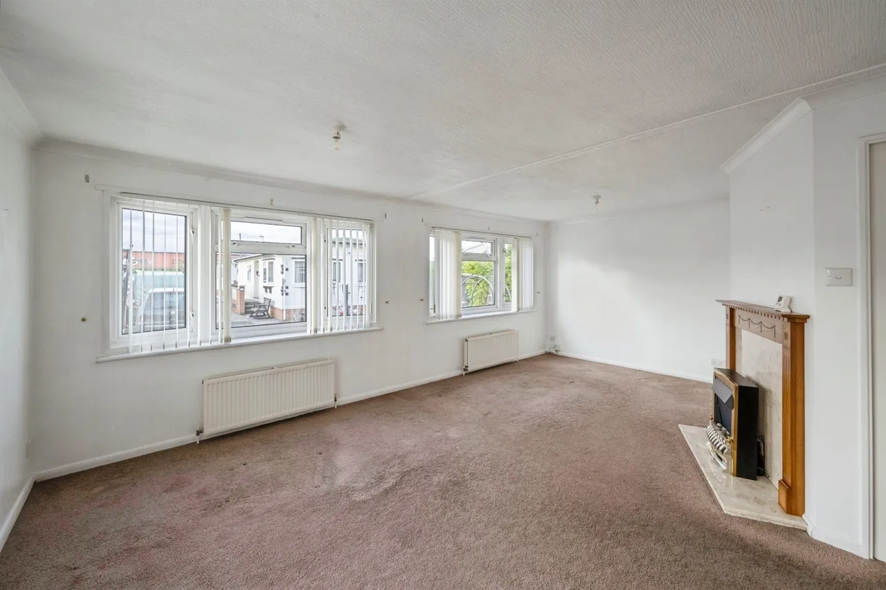 Palm Grove Court, Thorne, DN8, photo 5