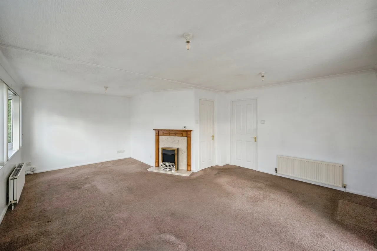 Palm Grove Court, Thorne, DN8, photo 3