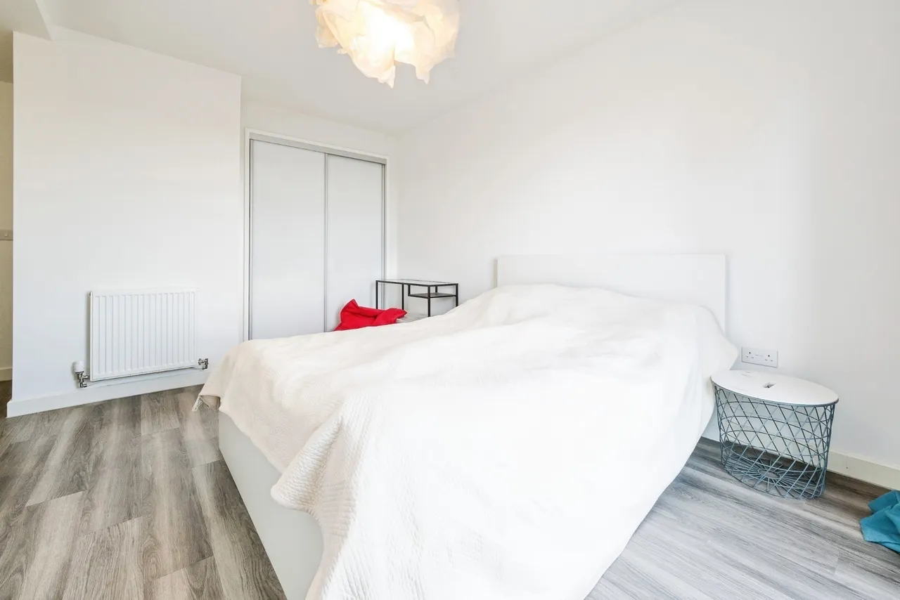 Ron Leighton Way, London, E6, photo 8