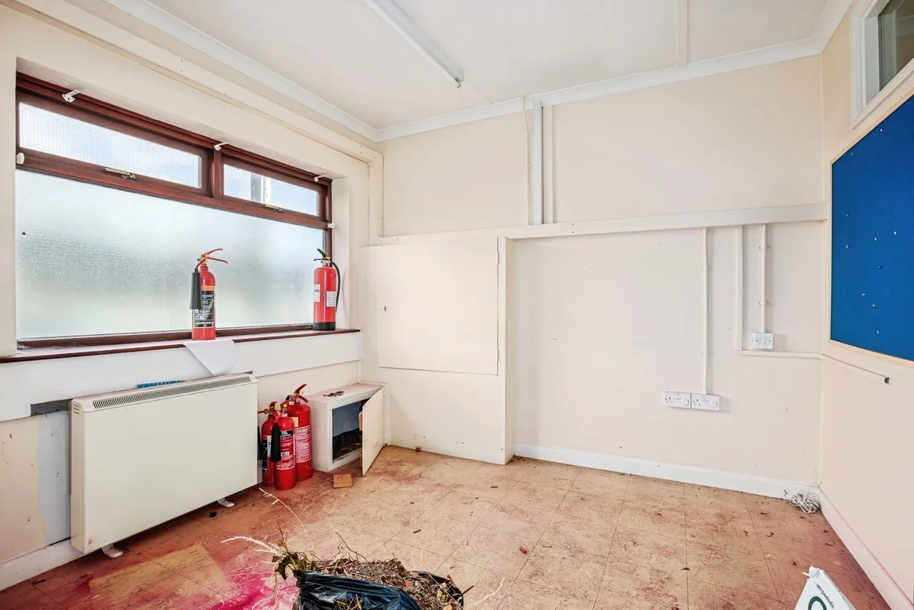 Napier Street, Cardigan, SA43, photo 4