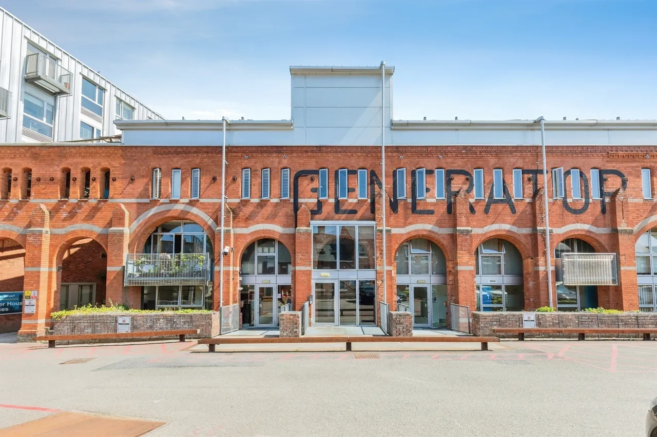 2 bed flat for sale, Electric Wharf, Coventry, CV1