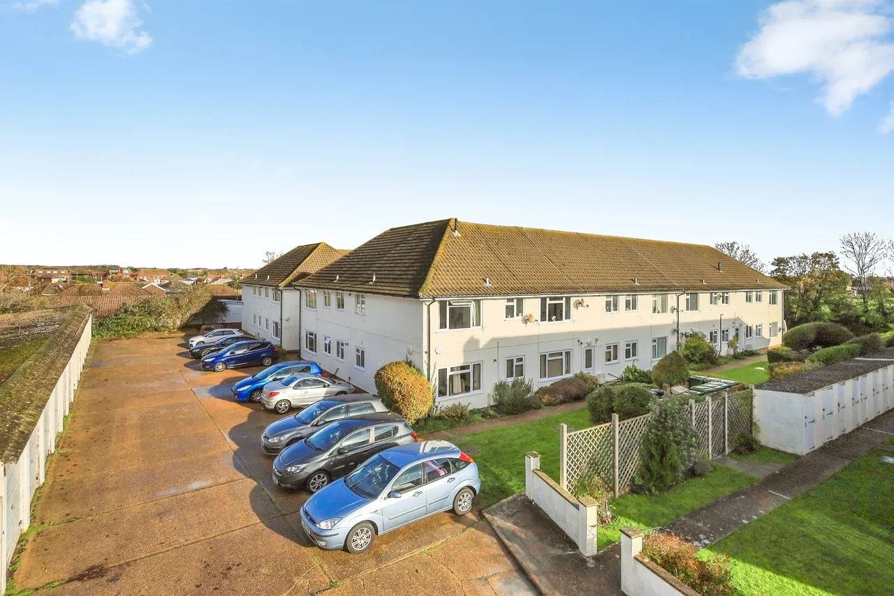 Eastbourne Road, Willingdon, BN20, photo 8