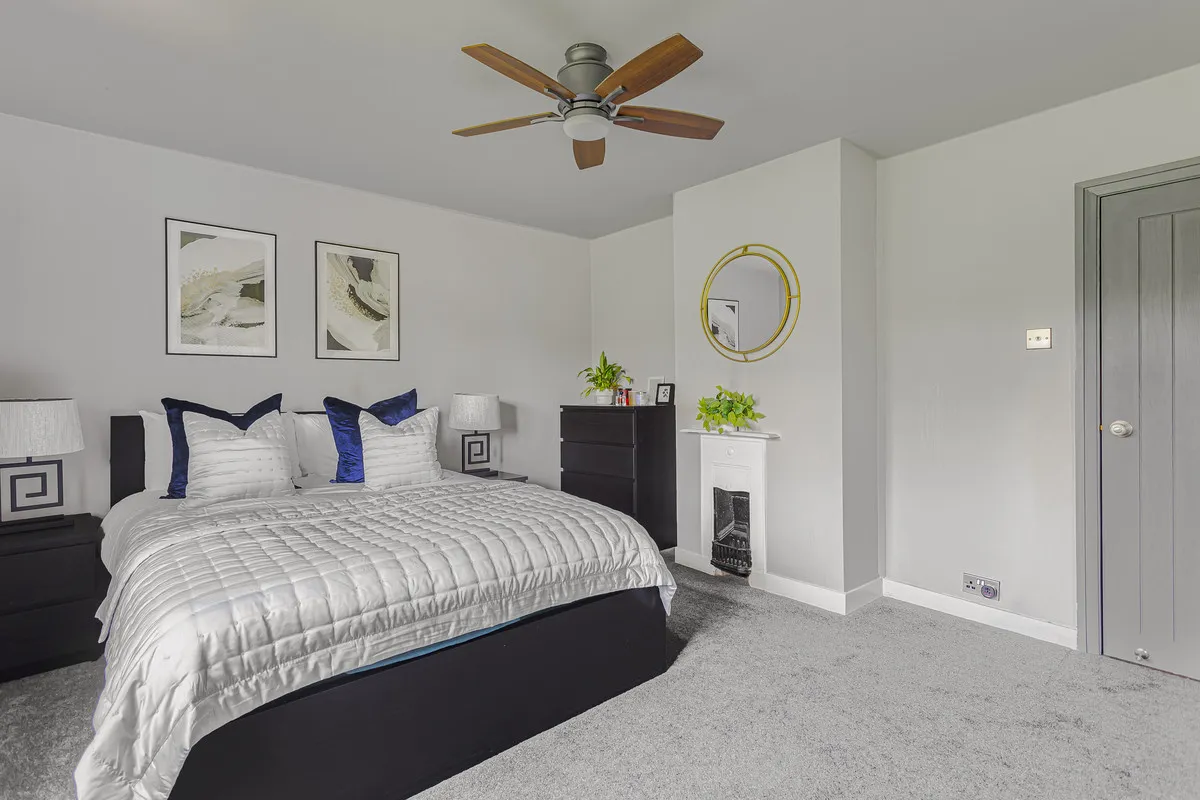 Shepperton, TW17, photo 11