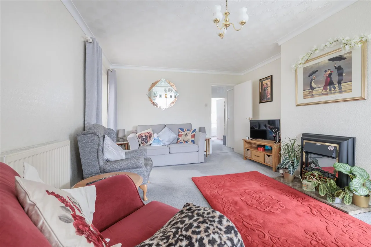 Babington Drive, Halesworth, IP19, photo 6