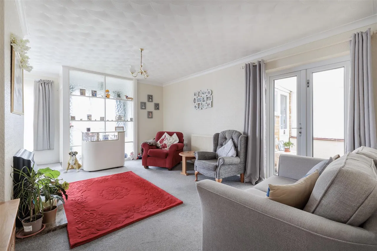 Babington Drive, Halesworth, IP19, photo 5