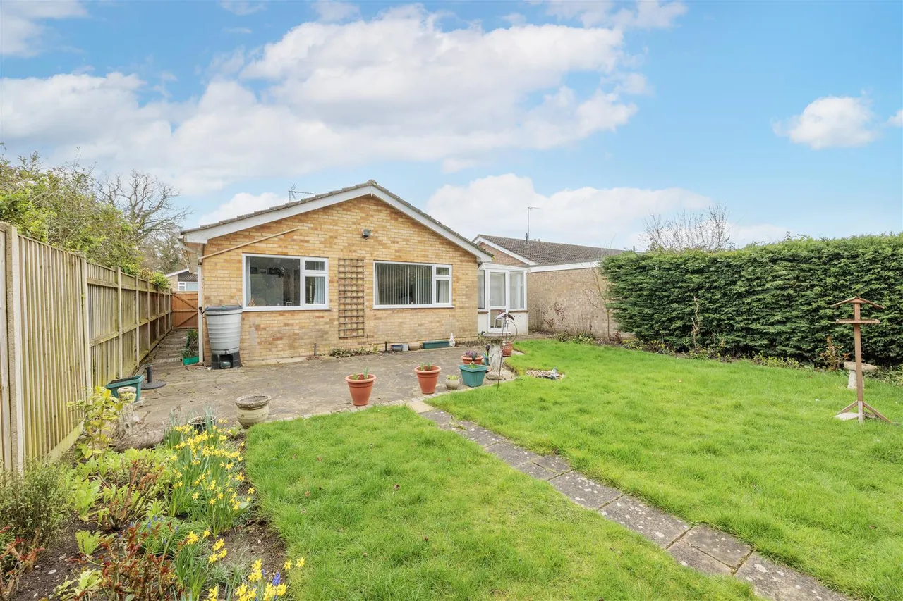 Babington Drive, Halesworth, IP19, photo 14