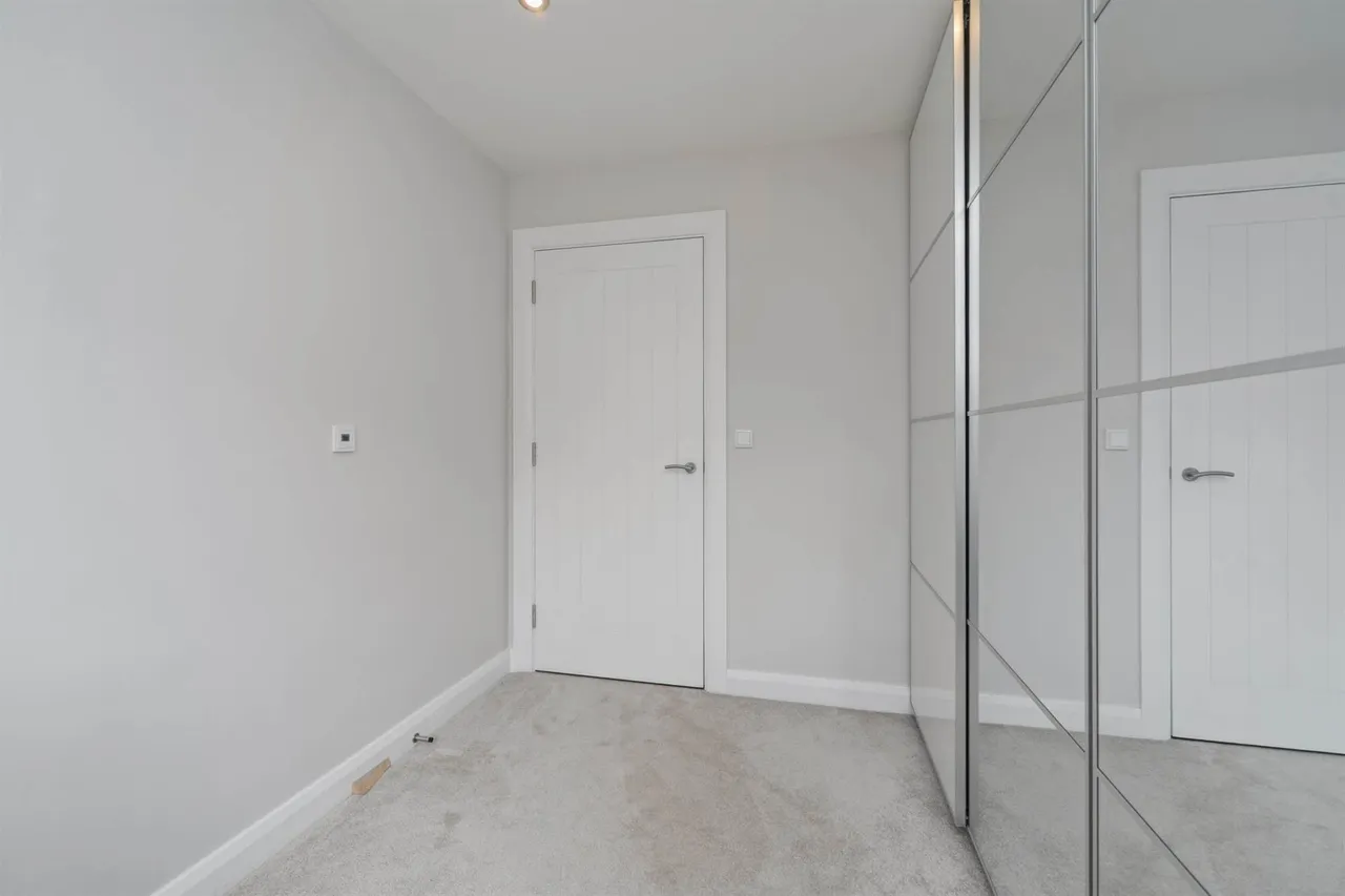 Castlehill Road, Belfast, BT4, photo 21