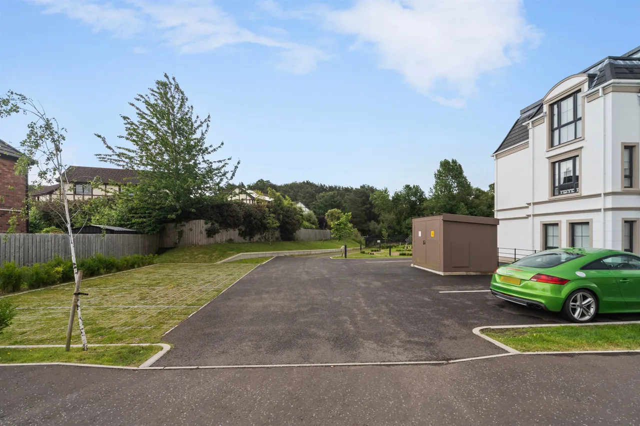 Castlehill Road, Belfast, BT4, photo 26
