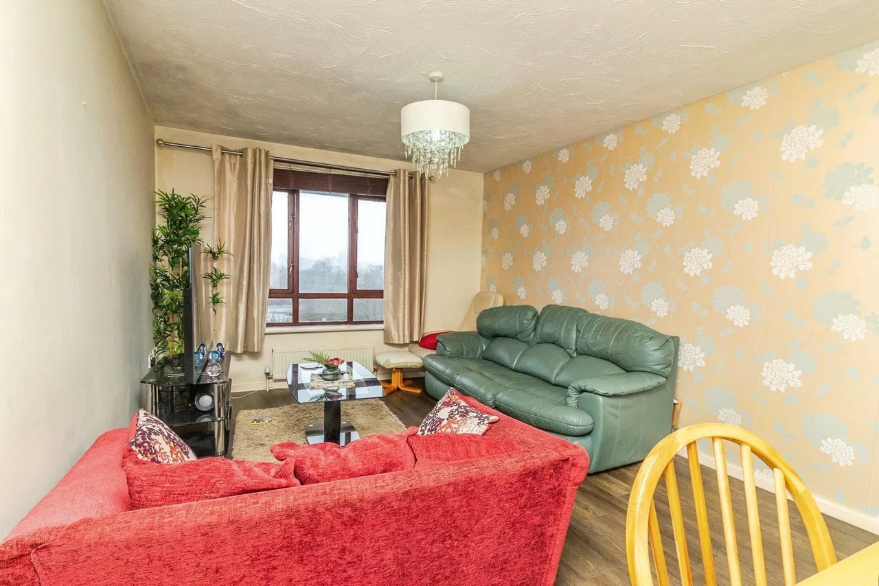 Moorgate, Leadenhall, Milton Keynes, Buckinghamshire, MK6, photo 15