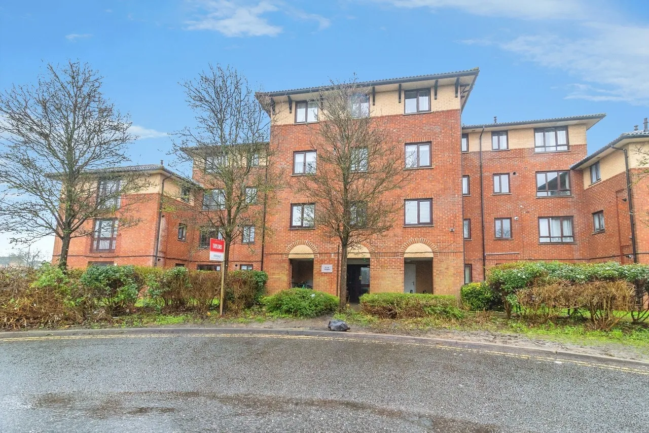 Moorgate, Leadenhall, Milton Keynes, Buckinghamshire, MK6, photo 17
