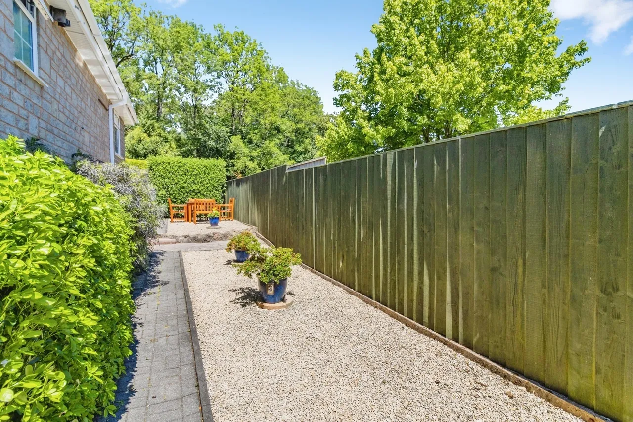 Tor Gardens, Ogwell, TQ12, photo 18
