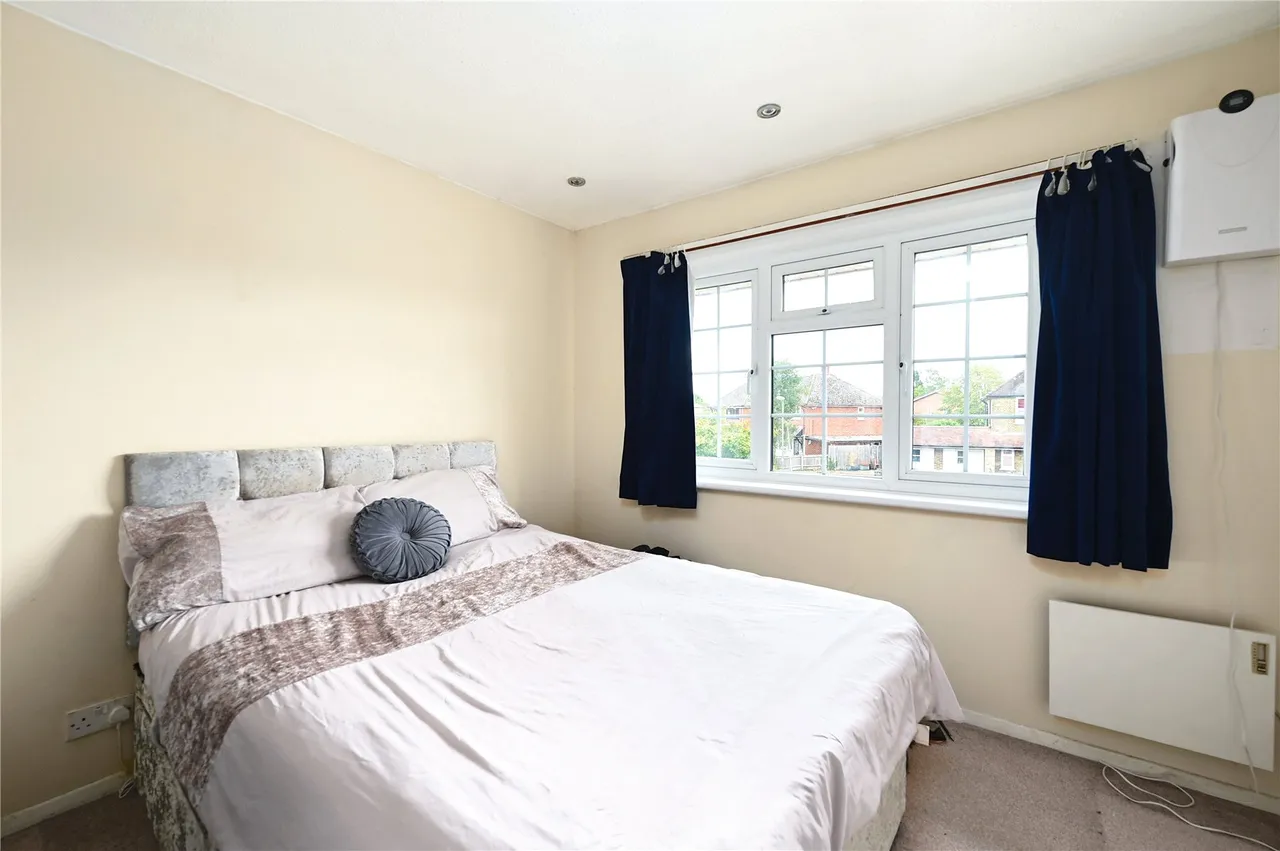 Hithermoor Road, Stanwell Moor, TW19, photo 5