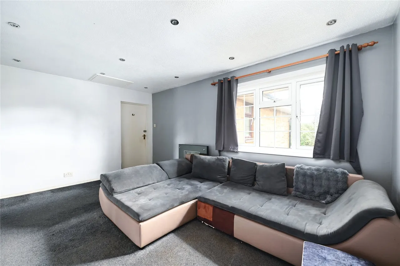 Hithermoor Road, Stanwell Moor, TW19, photo 7