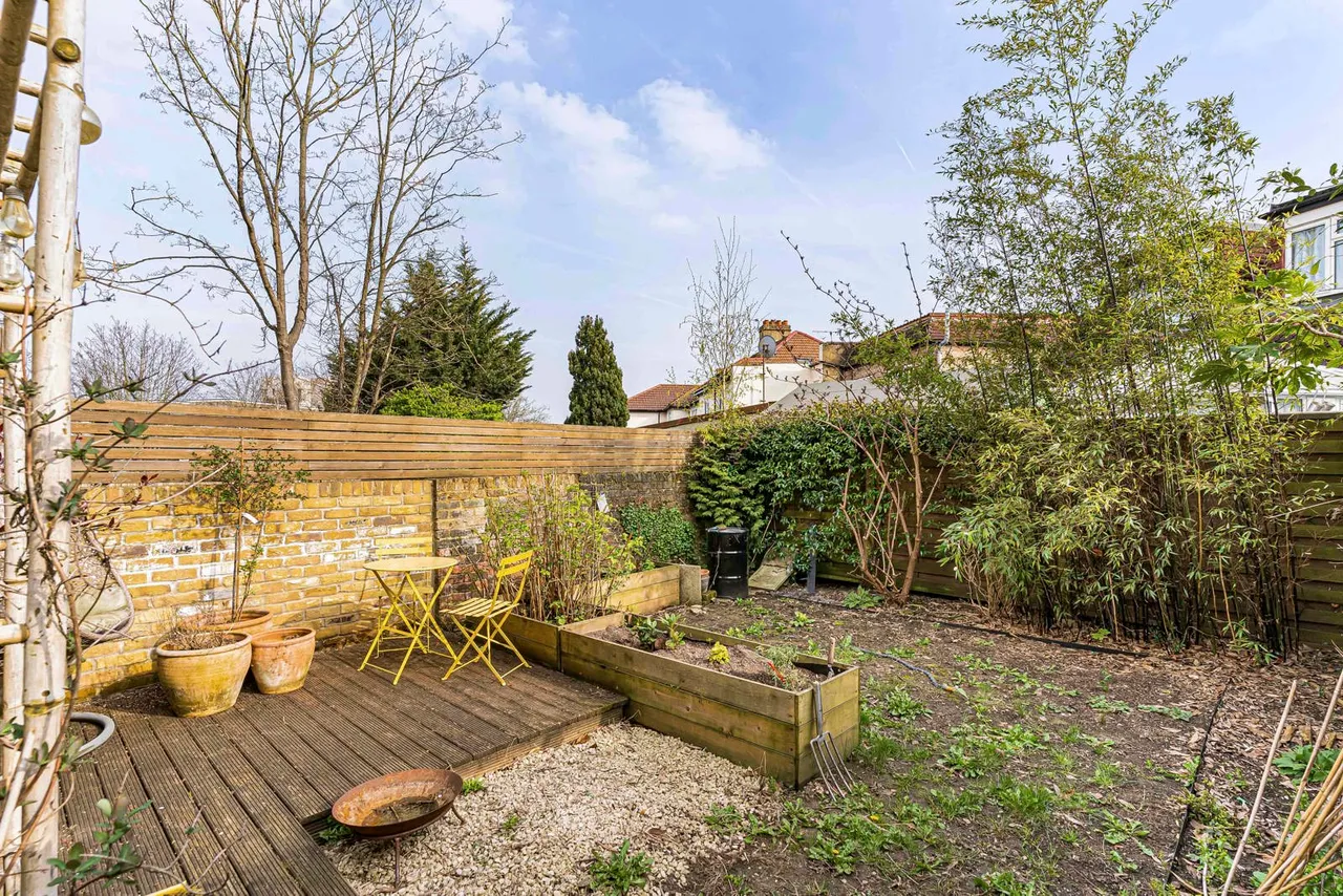Selhurst Road, London, SE25, photo 5