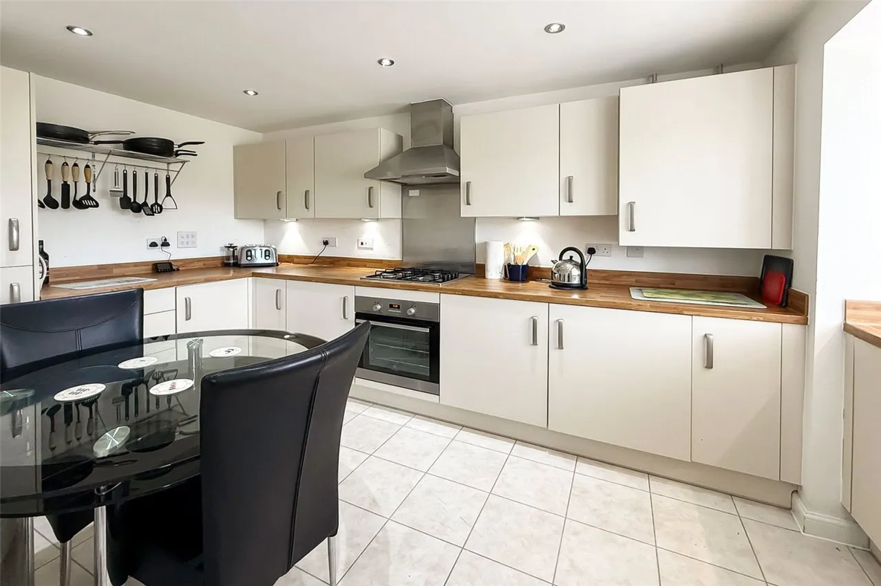 Littlehampton, BN17, photo 15