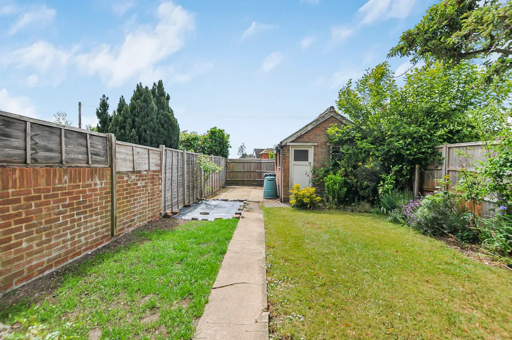 Oxford Road, Denham, UB9, photo 5