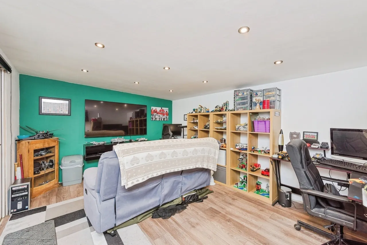 Dukes Road, Dordon, Tamworth, Warwickshire, B78, photo 19