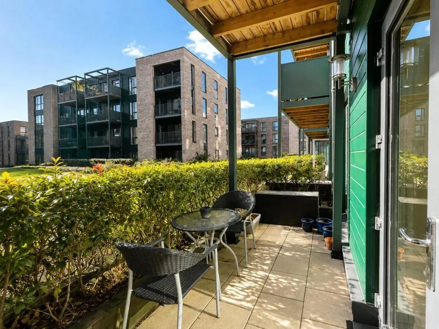 Telegraph Avenue, London, NW9, photo 7