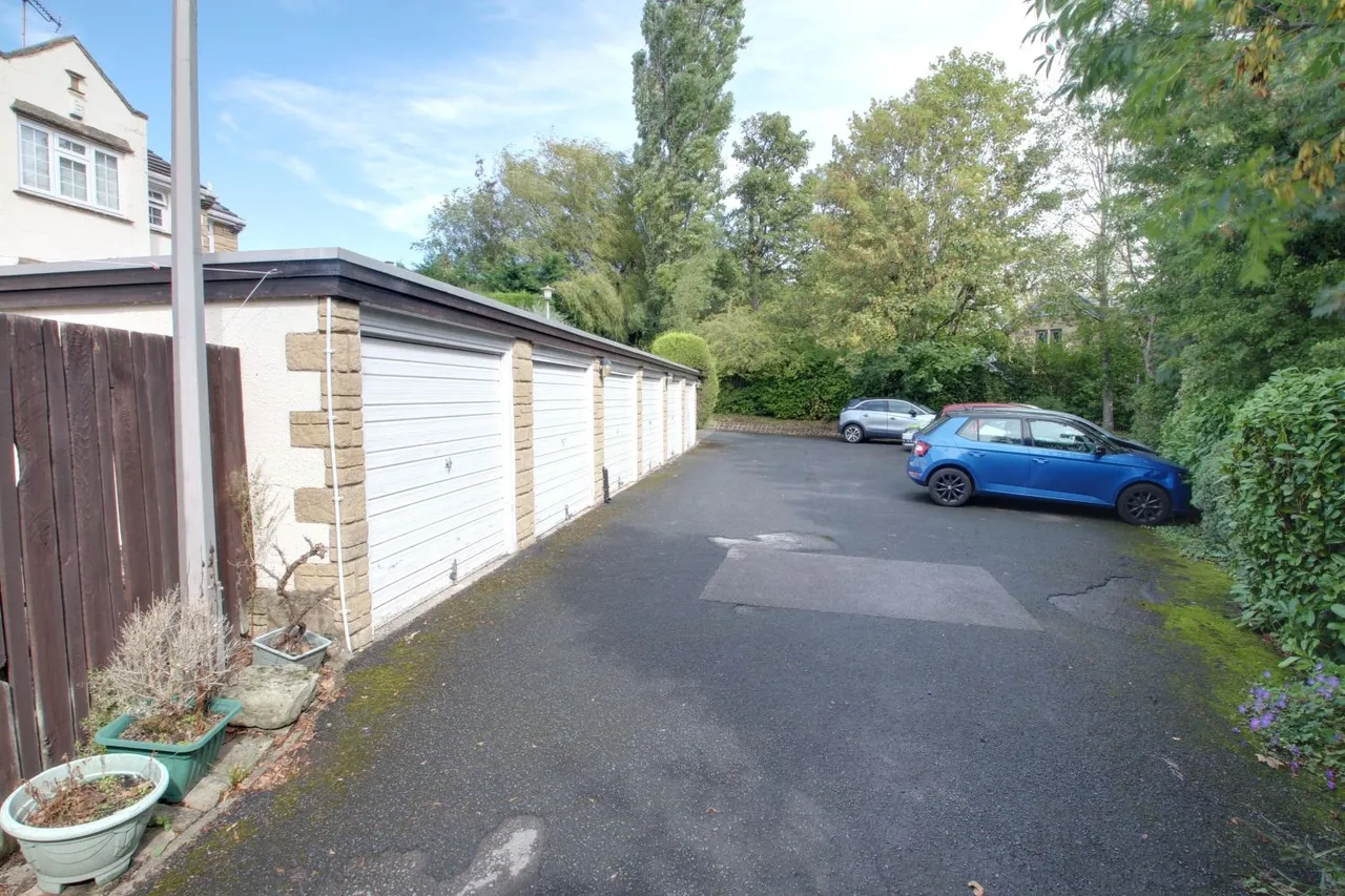 Glendower Park, Leeds, LS16, photo 15