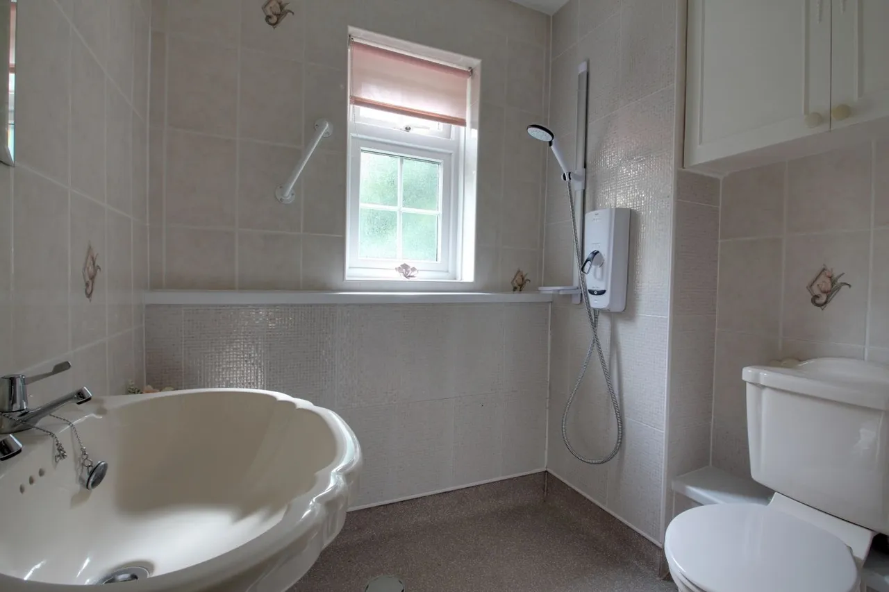Glendower Park, Leeds, LS16, photo 12