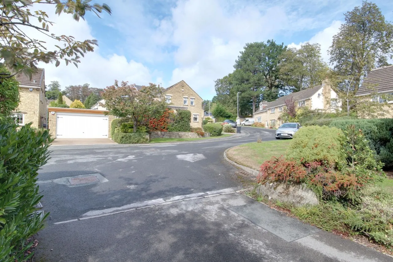 Glendower Park, Leeds, LS16, photo 13
