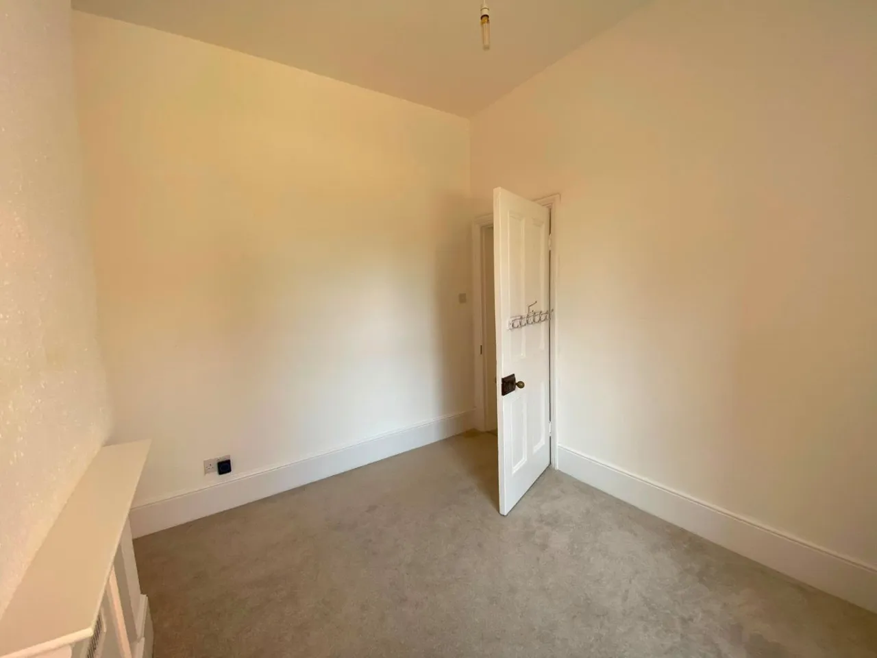 Cottage Homes, Ditchling, Hassocks, West Sussex, BN6 8TW, photo 4