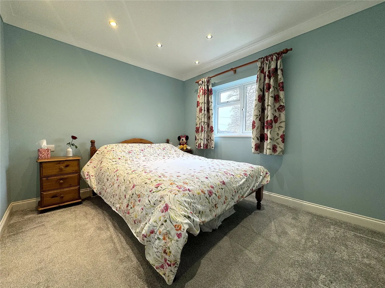 Portesbery Road, Camberley, Surrey, GU15 3TD, photo 11