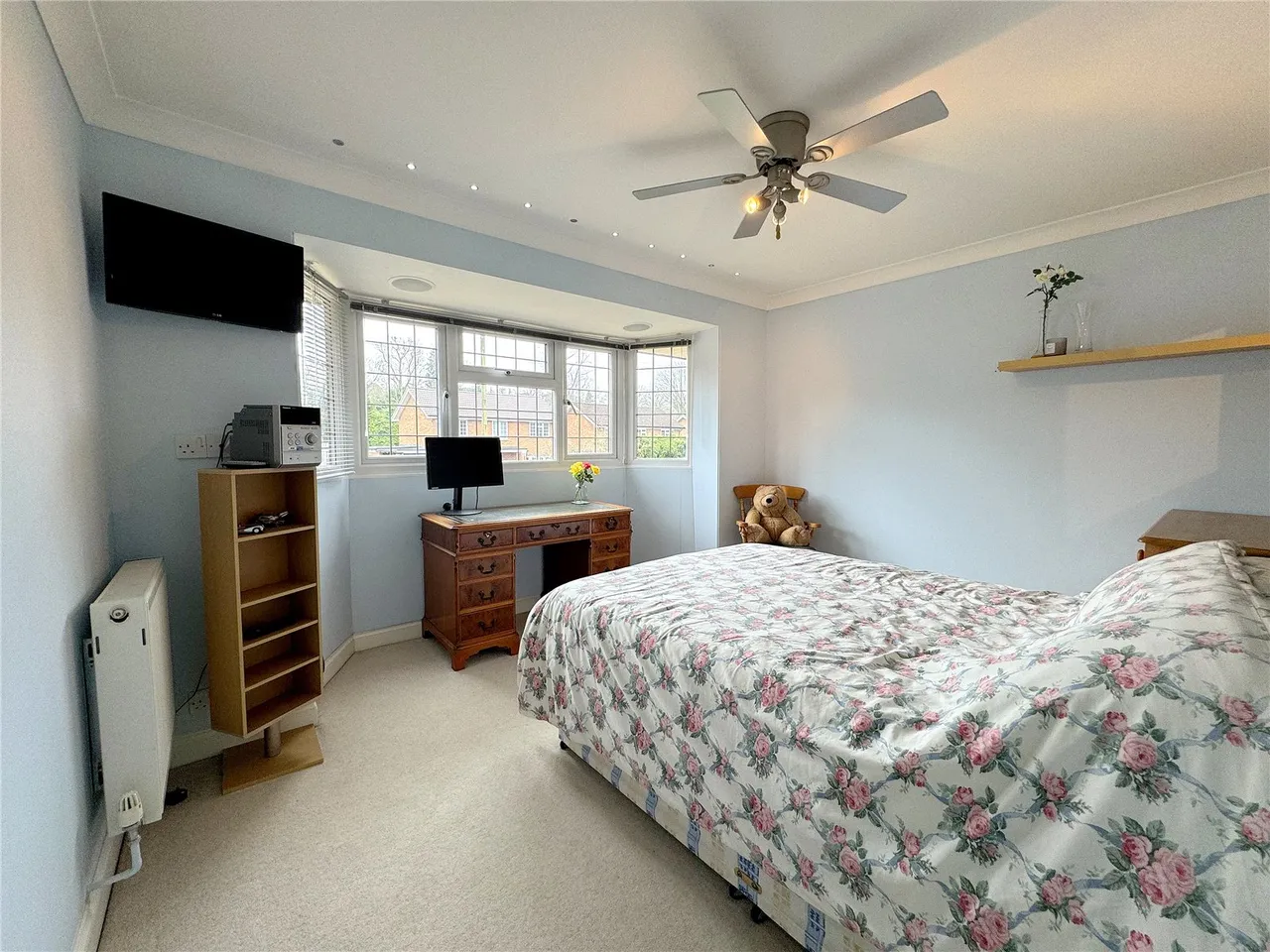Portesbery Road, Camberley, Surrey, GU15 3TD, photo 9