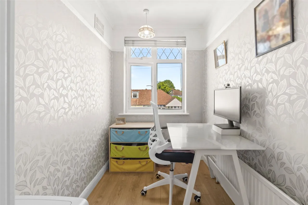Sheringham Avenue, Twickenham, TW2 6AW, photo 10