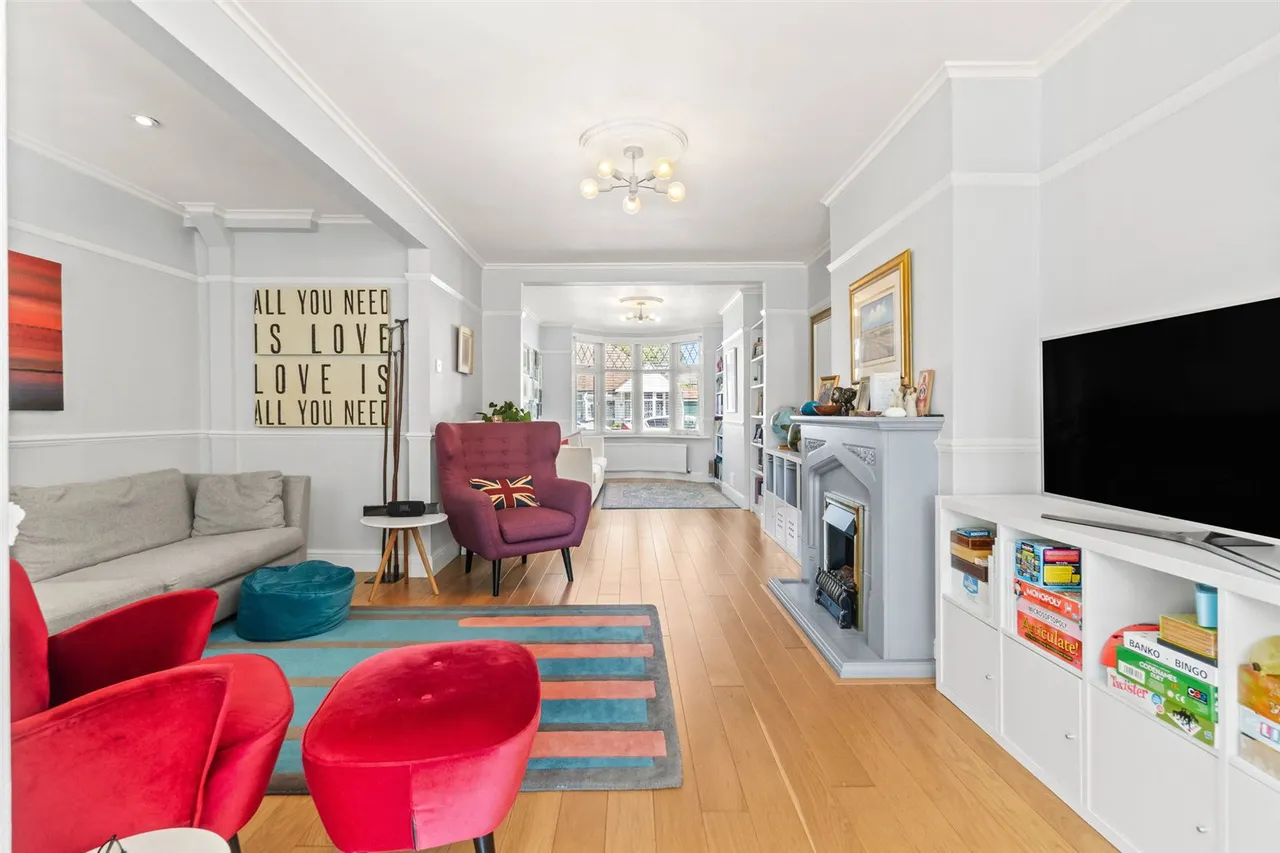 Sheringham Avenue, Twickenham, TW2 6AW, photo 4