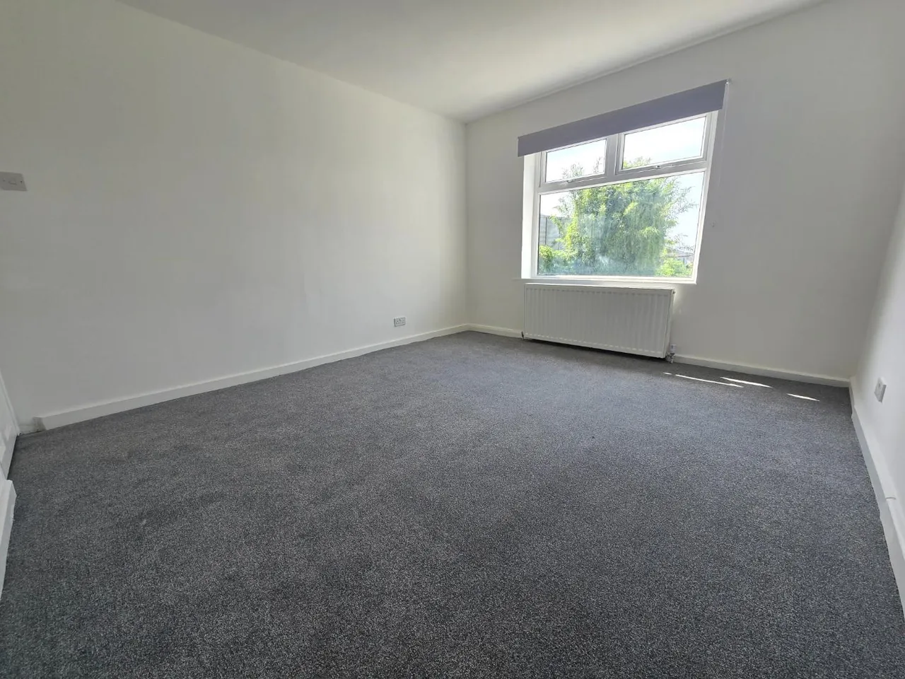 Cedar Avenue, Haslingden, Rossendale, BB4 5NH, photo 2