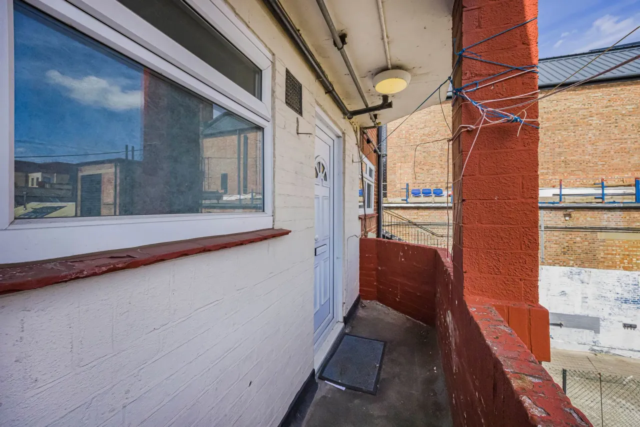Bridge Court, Lea Bridge Road, Leyton, E10, photo 7