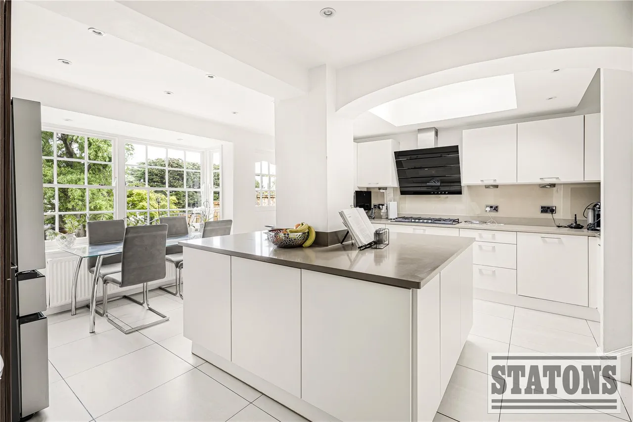 Hadley Road, New Barnet, Hertfordshire, EN5 5QP, photo 7