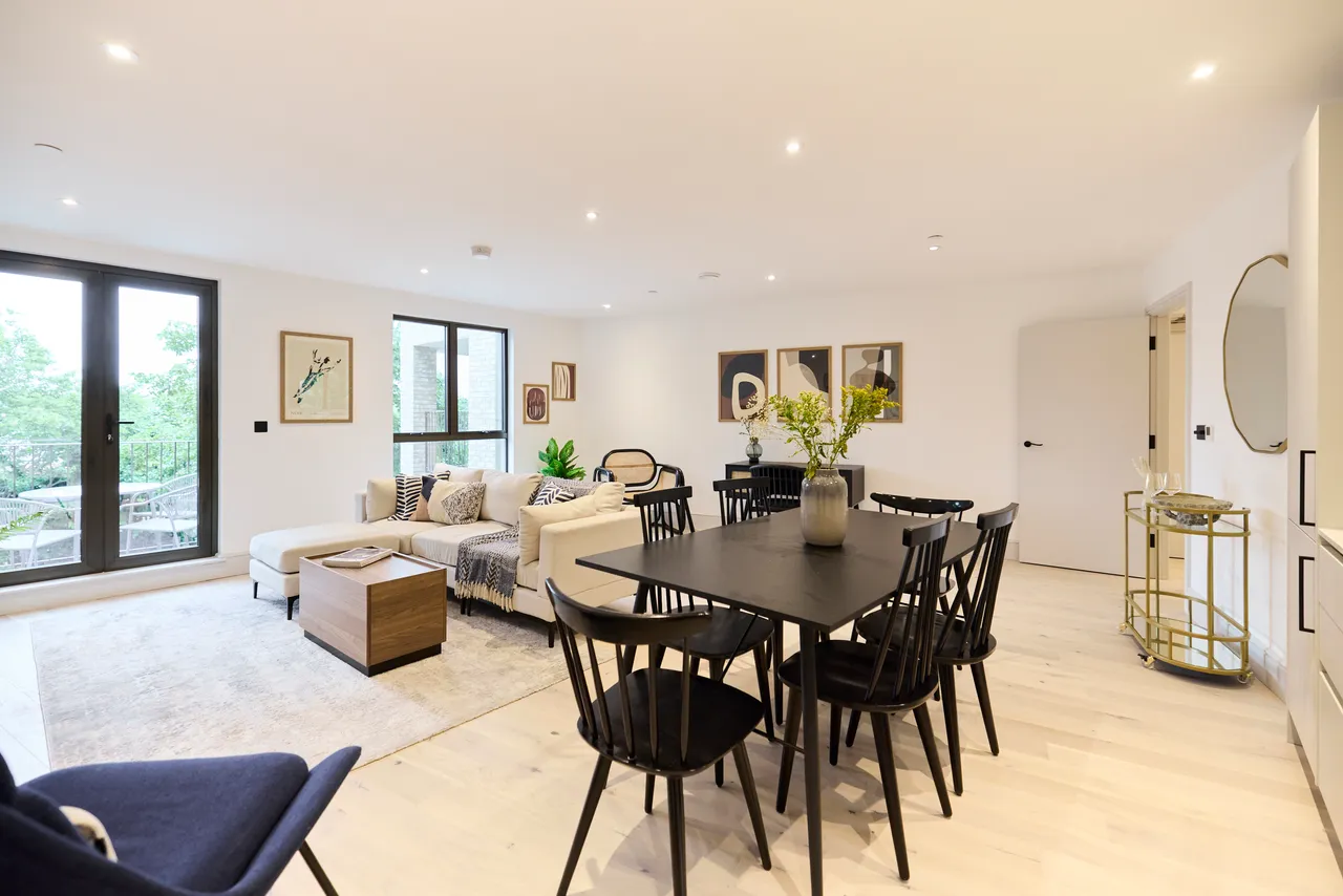 Station Road, SW19, photo 14
