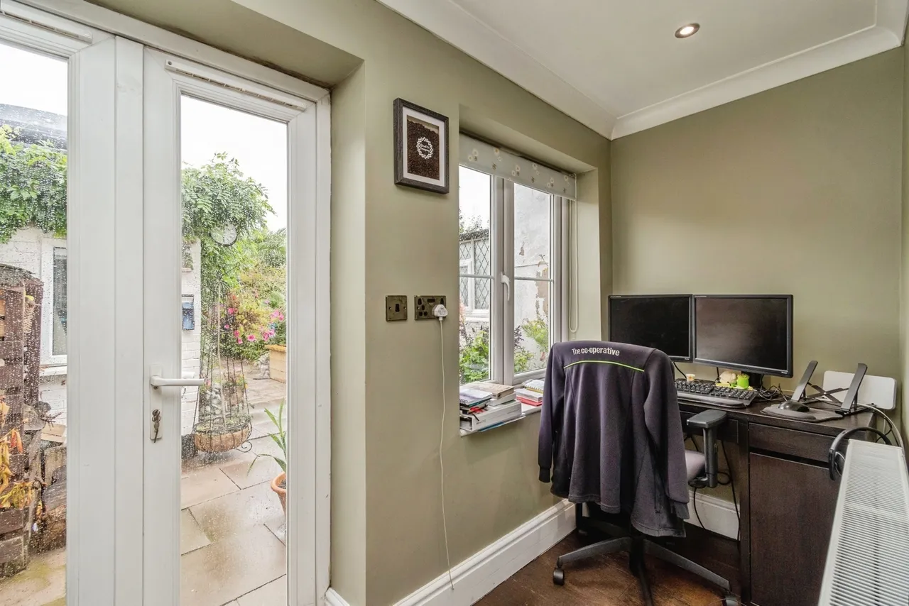 Chapel Street, Heath Hayes, Cannock, WS12, photo 8