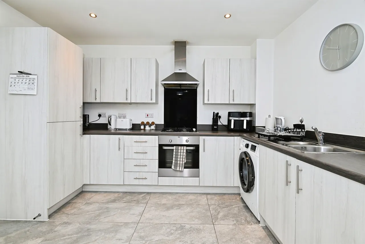 Chimney Avenue, Maidstone, photo 2
